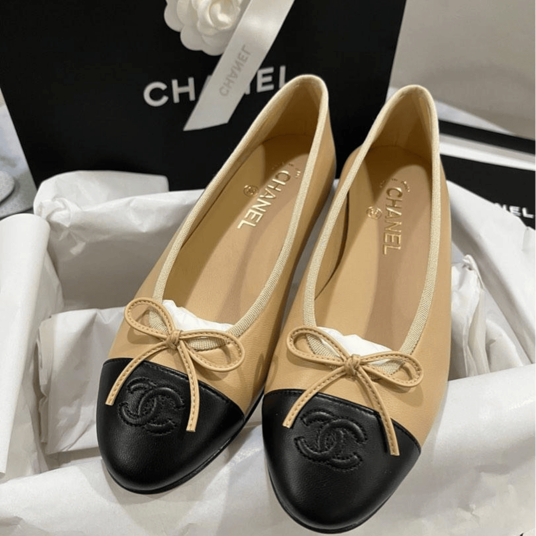 Chanel CC Logo Ballet Flats