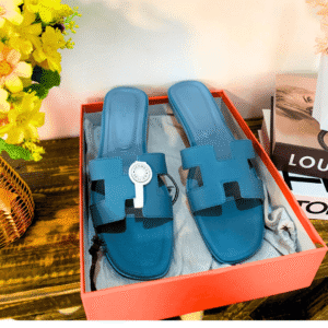 Hermès Oran Flats