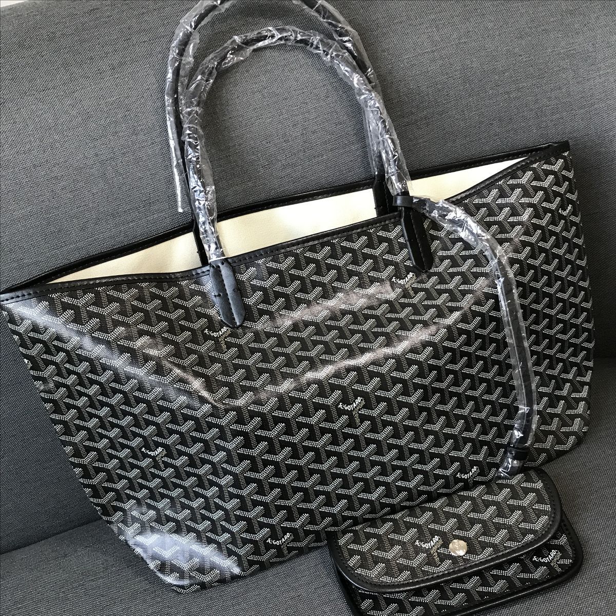 Goyard Saint Louis PM Tote