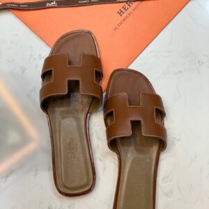 Hermès Brown Oran Sandals