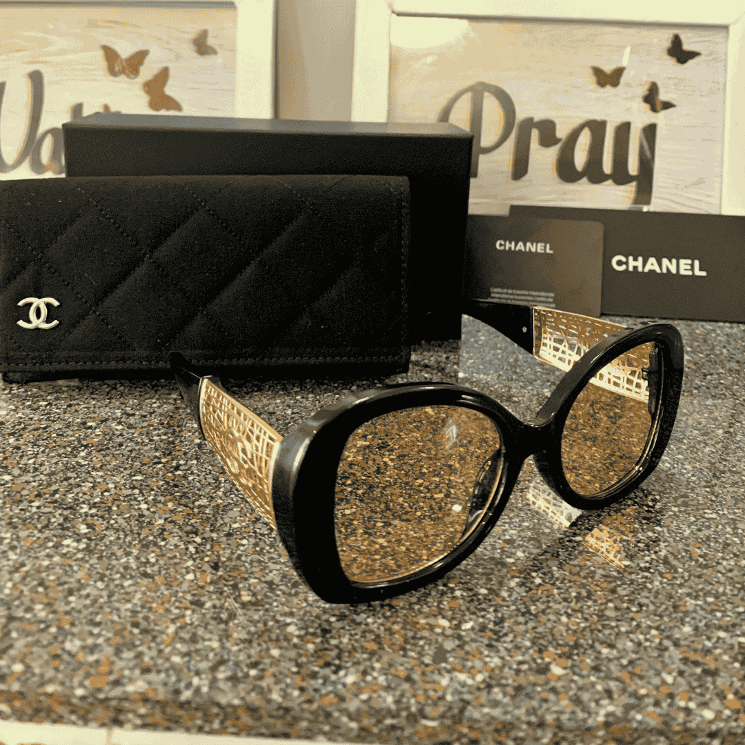 Women’s CHANEL Sunglasses