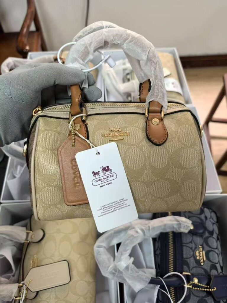 Coach Mini Rowan Satchel – Iconic Design, Everyday Luxury