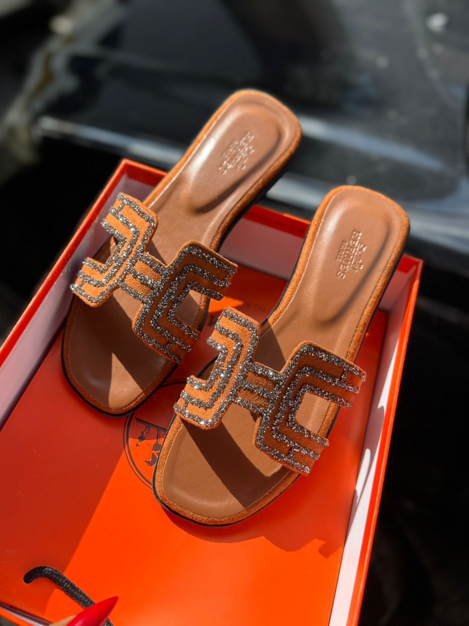Hermès Oran Sandals – Brown