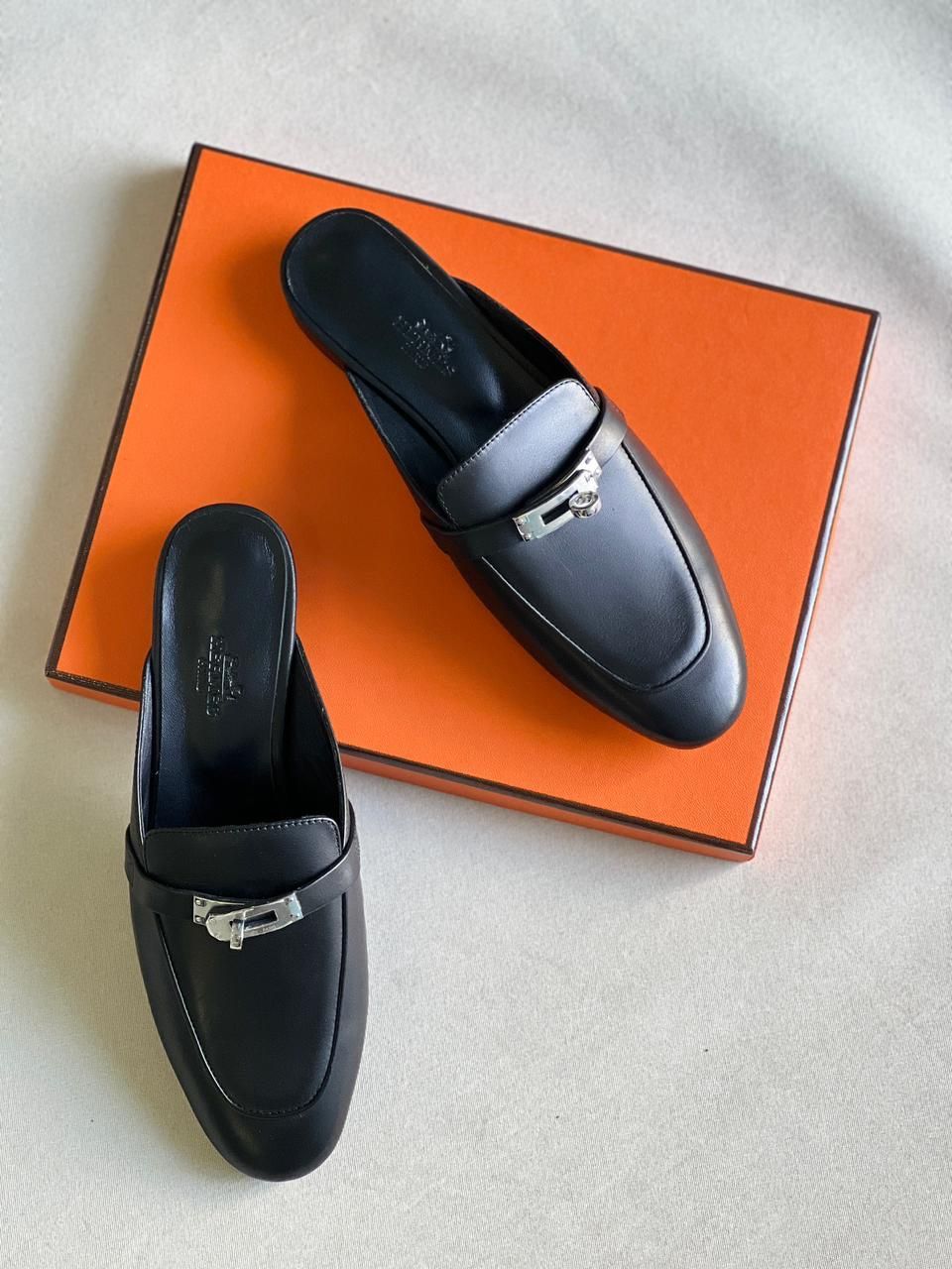 Hermès Oz Mule – Black