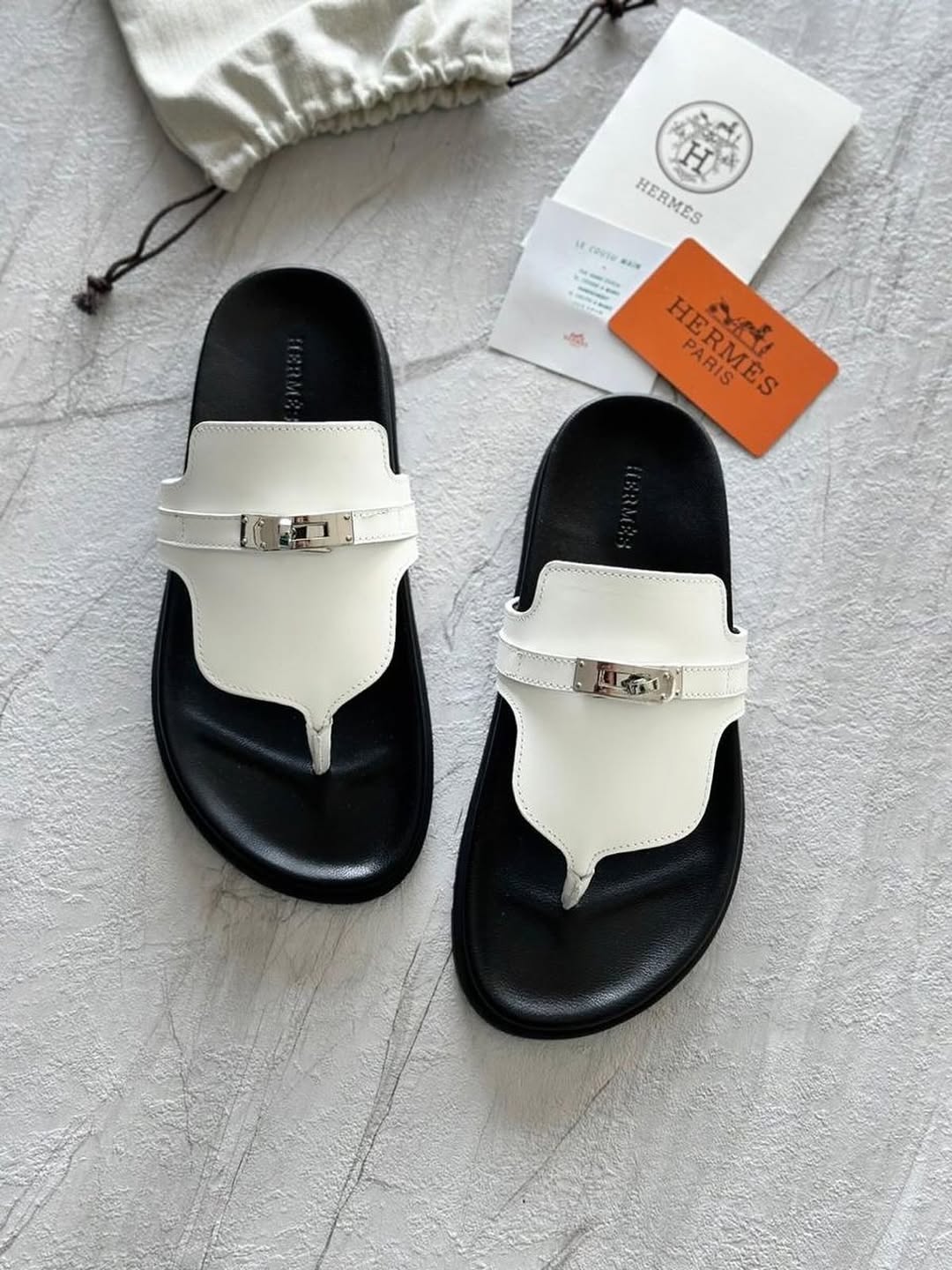 Hermès Empire Sandals – White
